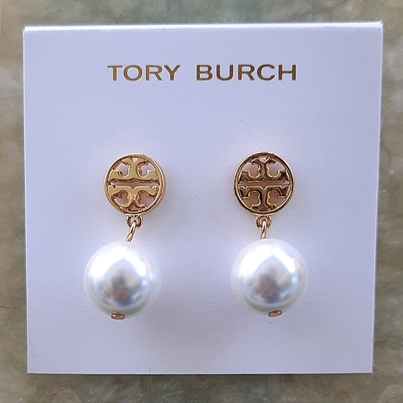Tory Burch Jewelry - NWOT Tory Burch Pearl and Logo Earrings